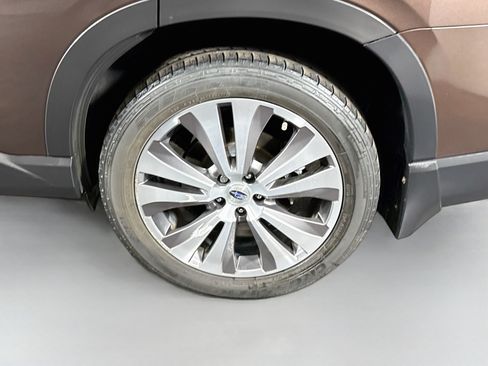 Used 2021 Subaru Ascent Touring AWD/4WD image 37