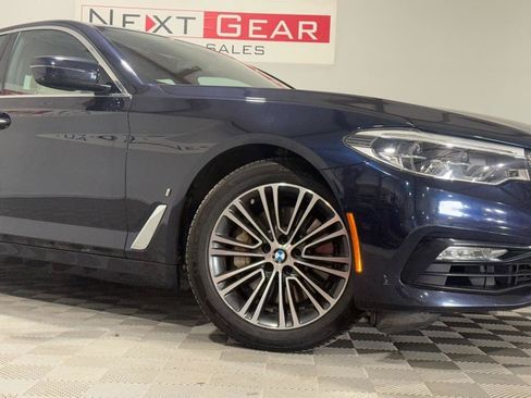 Used 2018 BMW 530e w/ Premium Package 2 RWD image 3