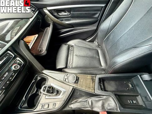 Used 2016 BMW 328i xDrive Sedan AWD/4WD image 23