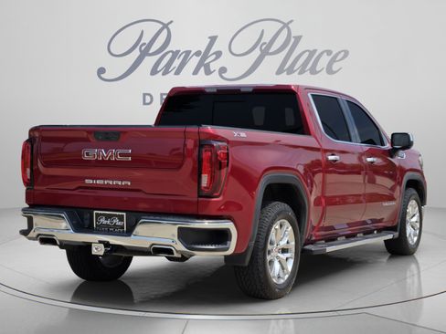 Used 2021 GMC Sierra 1500 SLT w/ SLT Premium Plus Package AWD/4WD image 5