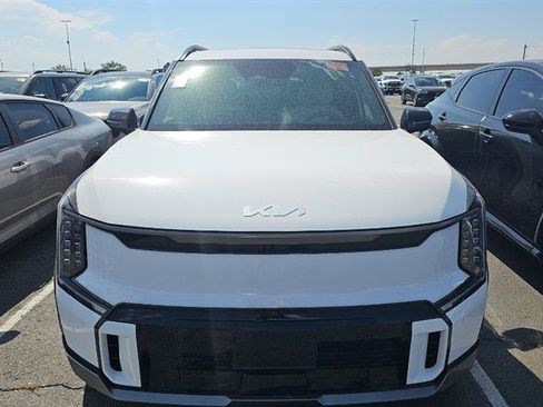 Used 2026 Kia EV9 GT-Line AWD/4WD image 2
