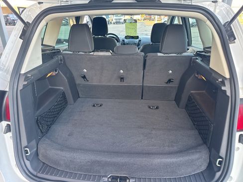 Used 2018 Ford C-MAX SE image 34