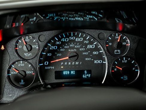 New 2025 GMC Savana 2500 Extended image 14