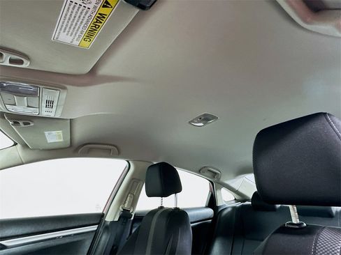 Used 2019 Honda Civic LX image 11