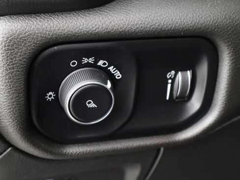 Used 2023 RAM 1500 Big Horn AWD/4WD image 22