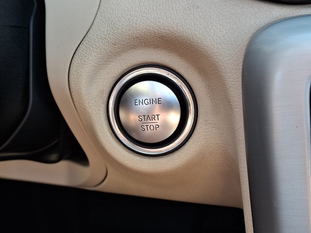 Used 2014 Mercedes-Benz SLK 350 image 25