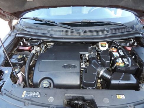 Used 2016 Ford Explorer Limited w/ Equipment Group 301A AWD/4WD image 21