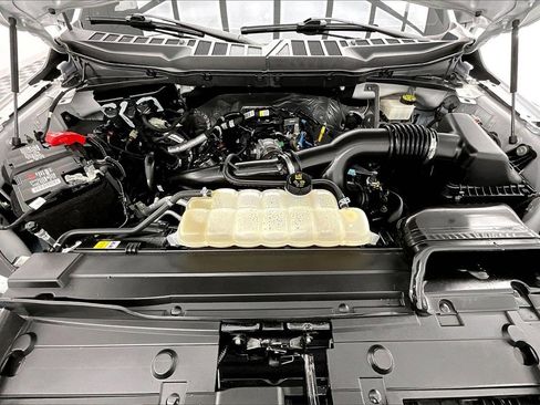 Used 2023 Ford F150 XLT w/ Equipment Group 302A High image 10