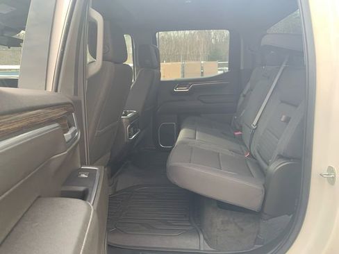 Used 2022 GMC Sierra 1500 Elevation image 15