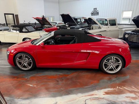 Used 2011 Audi R8 V8 AWD/4WD image 6