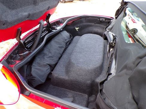 Used 2007 Pontiac Solstice GXP w/ Premium Package image 13