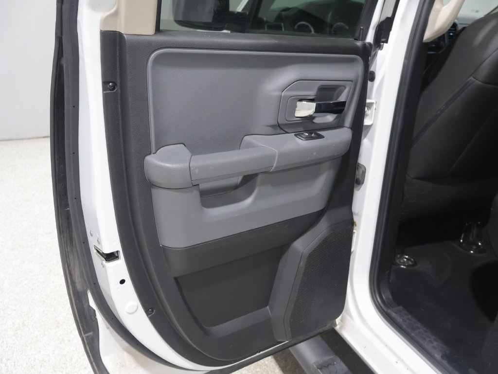 Used 2019 RAM 1500 Warlock AWD/4WD image 20