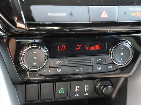 Used 2026 Mitsubishi Eclipse Cross LE AWD/4WD image 23