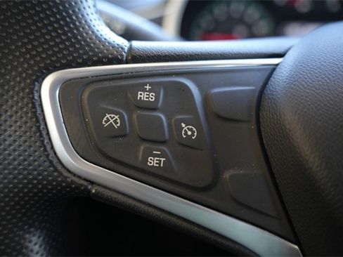 Used 2022 Chevrolet Malibu LT image 13