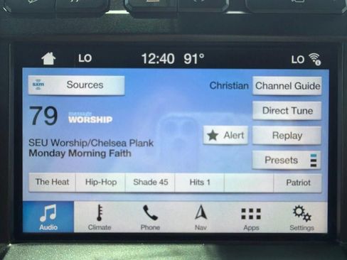 Used 2017 Ford F150 Platinum w/ Equipment Group 701A Luxury AWD/4WD image 37