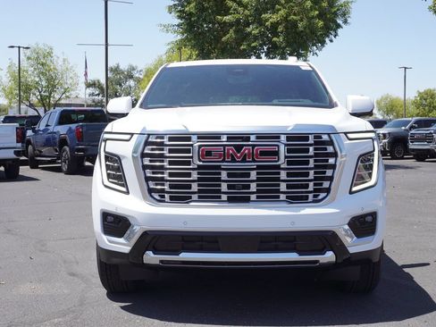 New 2026 GMC Yukon XL Denali w/ Advanced Technology Package AWD/4WD image 6