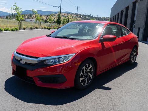 Used 2017 Honda Civic LX image 3