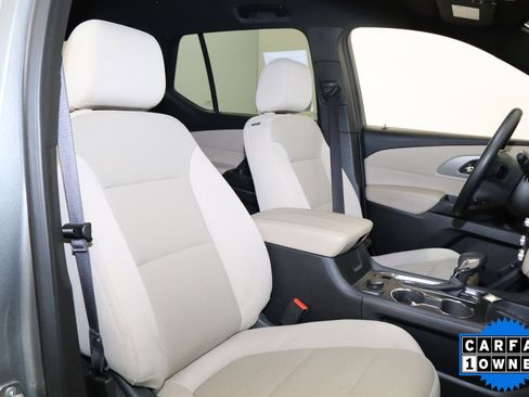 Used 2024 Chevrolet Traverse LT AWD/4WD image 21