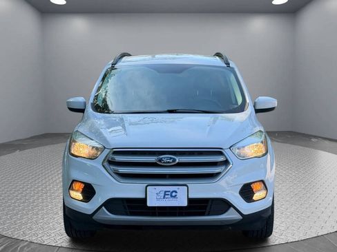 Used 2018 Ford Escape SE AWD/4WD image 3