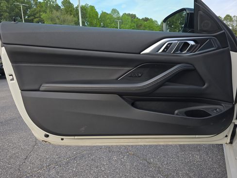 Used 2023 BMW M440i Coupe w/ Premium Package image 26