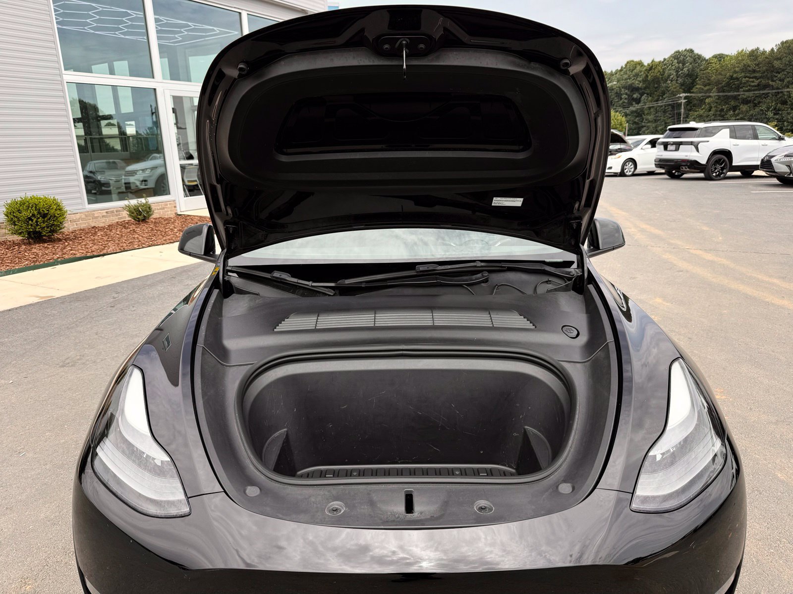 Used 2023 Tesla Model Y Long Range AWD/4WD image 52