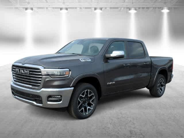 Used 2025 RAM 1500 Laramie AWD/4WD image 4