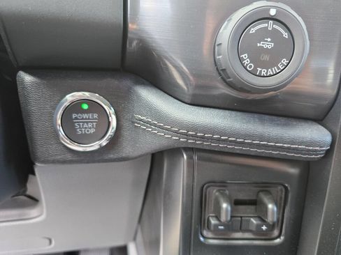 New 2025 Ford F150 Lightning Flash AWD/4WD image 19
