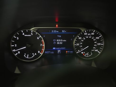 Used 2022 Nissan Altima 2.5 SR FWD image 17