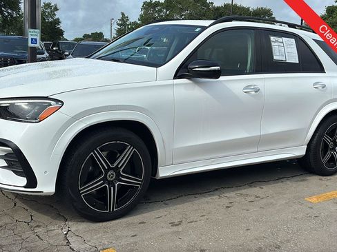 Used 2024 Mercedes-Benz GLE 350 4MATIC image 3
