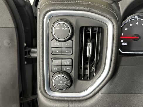 Certified 2022 Chevrolet Silverado 1500 RST image 28