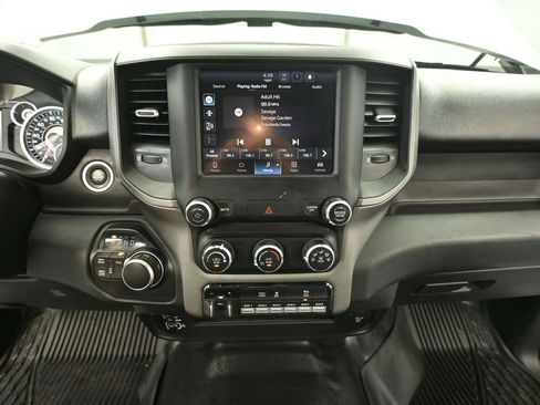 Used 2022 RAM 2500 Tradesman AWD/4WD image 32