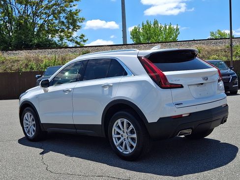 Used 2023 Cadillac XT4 Luxury FWD image 4