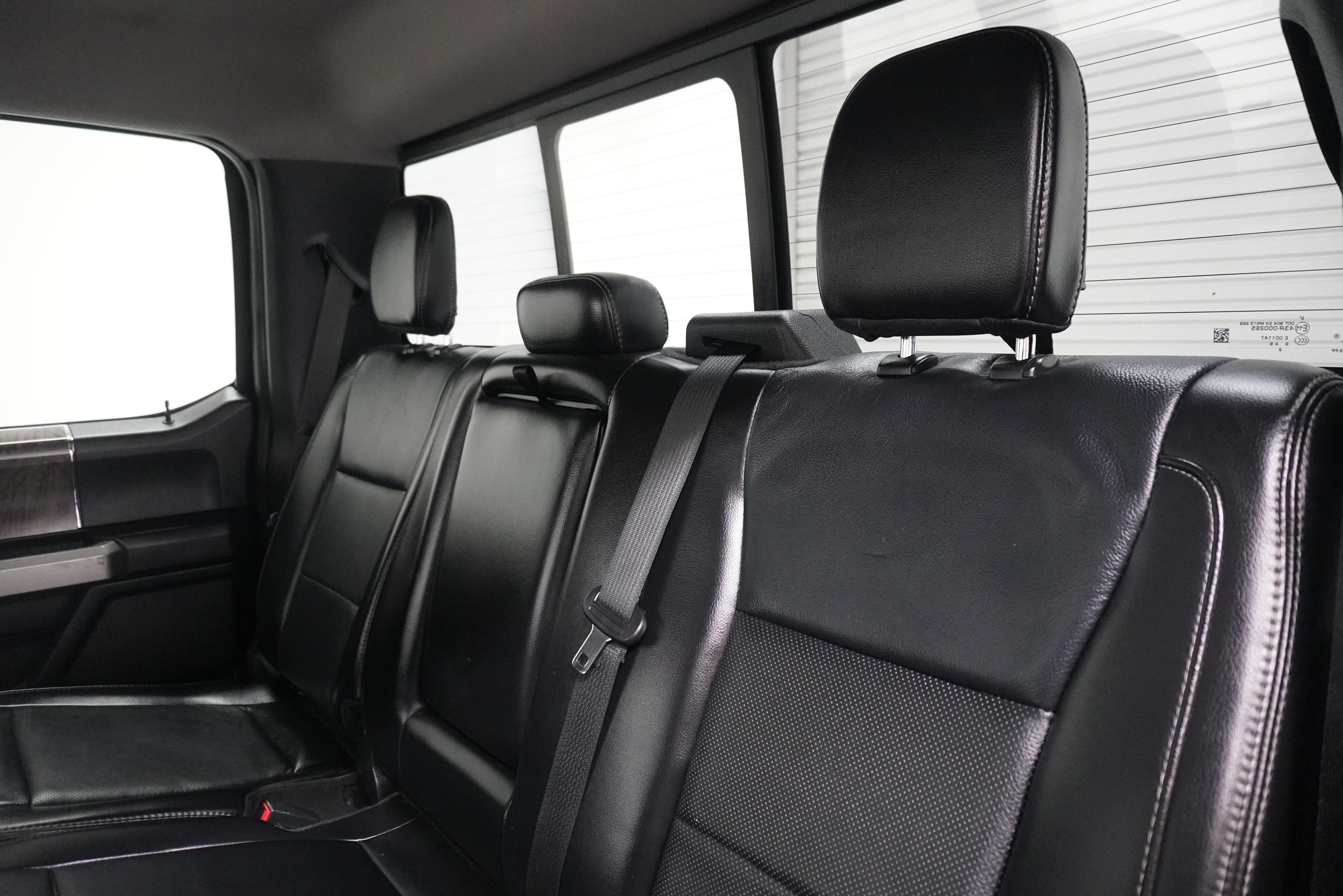 Used 2019 Ford F250 Lariat w/ Lariat Ultimate Package AWD/4WD image 13