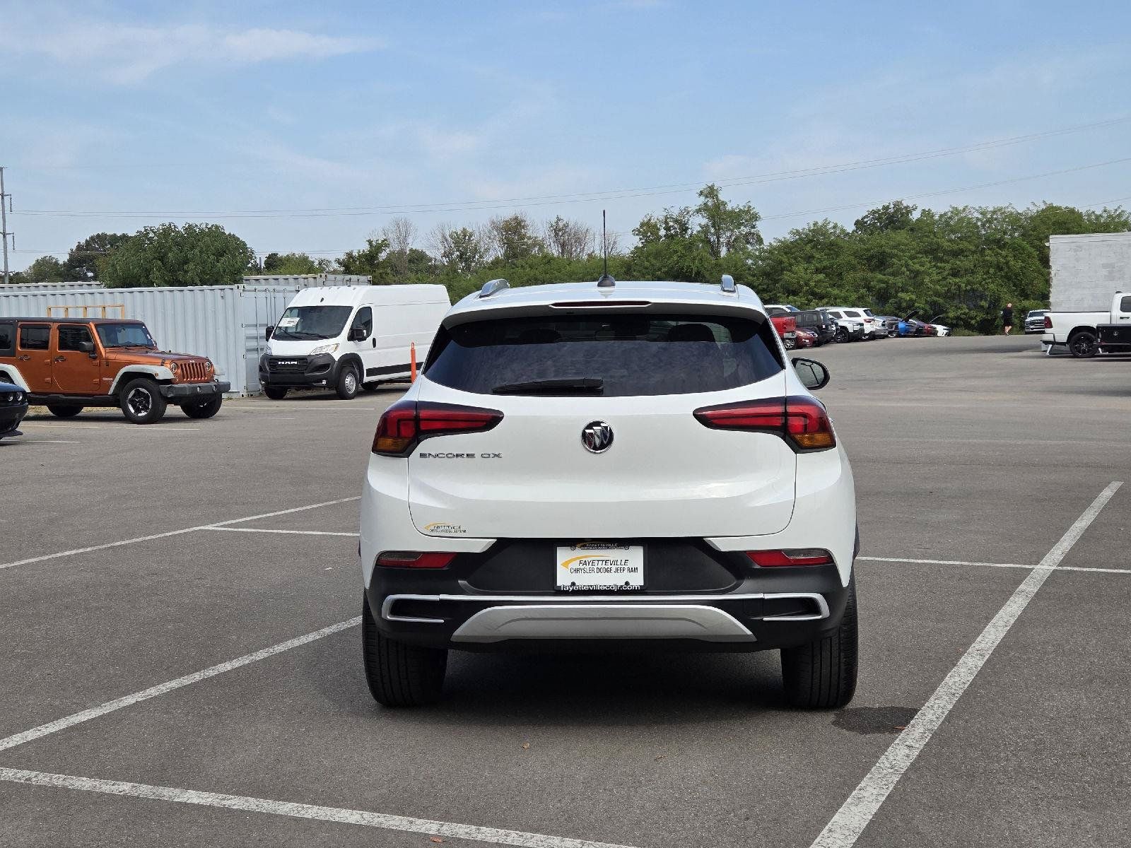 Used 2022 Buick Encore GX Select FWD image 4