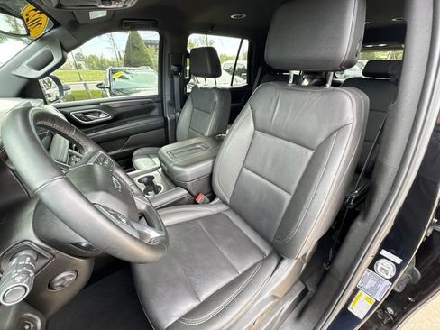 Used 2024 Chevrolet Tahoe Z71 w/ Z71 Off-Road Package AWD/4WD image 20