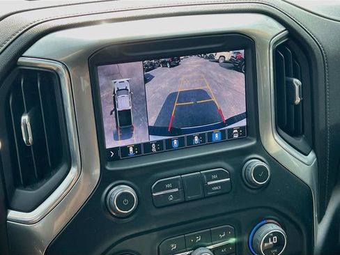 Used 2022 Chevrolet Silverado 2500 LTZ w/ LTZ Plus Package AWD/4WD image 18