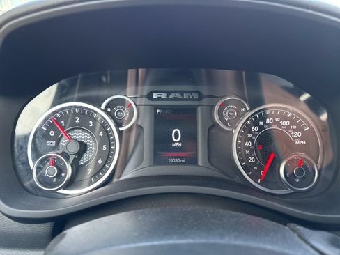 Used 2025 RAM 2500 Big Horn AWD/4WD image 16