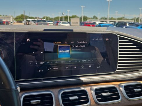 Used 2022 Mercedes-Benz GLE 350 image 38