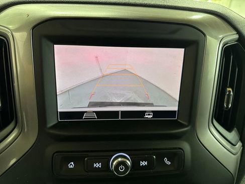 Certified 2022 Chevrolet Silverado 1500 Custom image 17