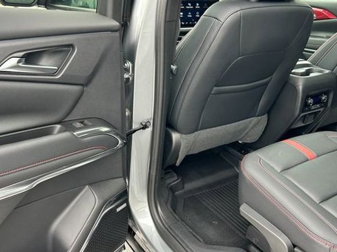Certified 2024 Chevrolet Traverse RS w/ LPO, Floor Liner Package image 34
