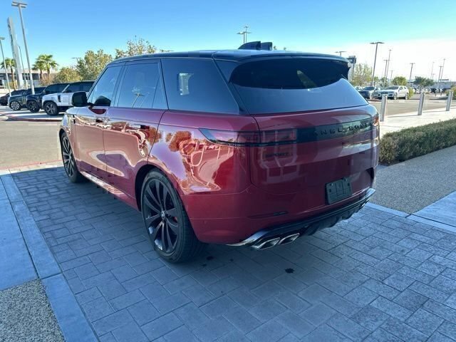 Used 2025 Land Rover Range Rover Sport Dynamic SE AWD/4WD image 7