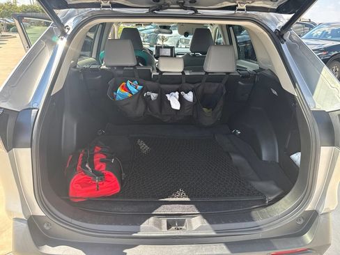 Used 2021 Toyota RAV4 XLE Premium FWD image 14