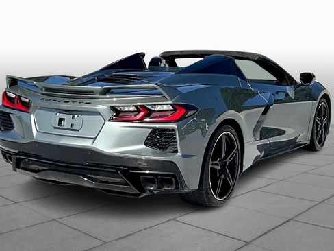 Used 2024 Chevrolet Corvette Stingray Premium Conv w/ Z51 Performance Package image 11