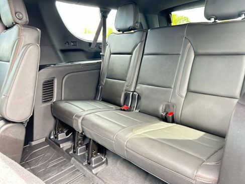 Used 2021 Chevrolet Suburban High Country AWD/4WD image 24