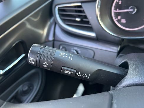 Used 2018 Buick Encore Preferred image 14