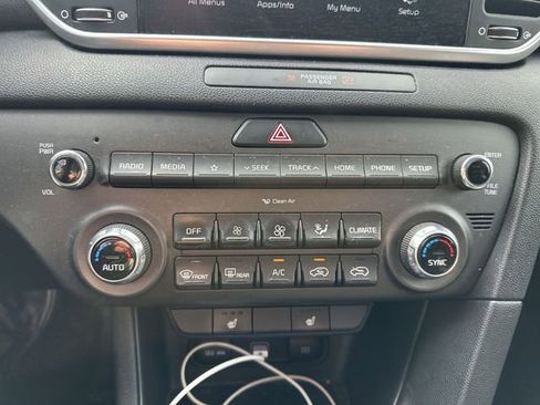 Used 2020 Kia Sportage LX w/ LX Popular Package AWD/4WD image 20