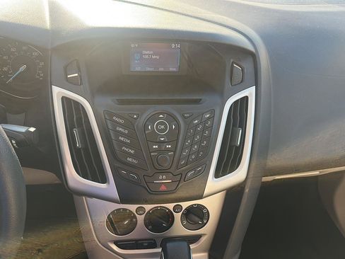 Used 2014 Ford Focus SE image 15