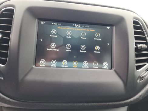 Used 2020 Jeep Compass Latitude w/ Cold Weather Group image 35