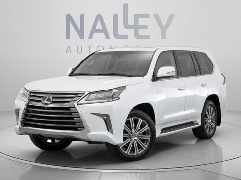 Used 2017 Lexus LX 570 4WD w/ Luxury Package image 9