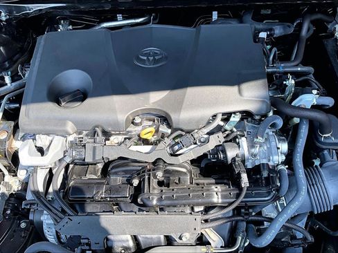 Certified 2024 Toyota Camry XLE FWD image 33